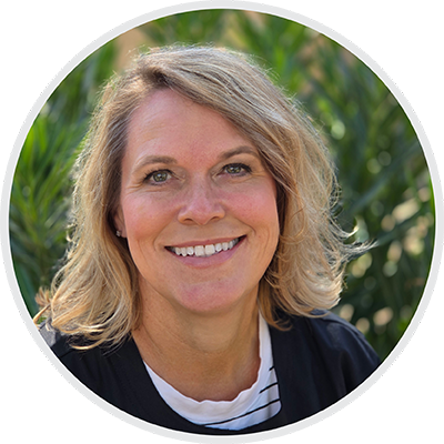 Family Dental Care Team Member Michelle – Logos Dentistry Dental Hygienist